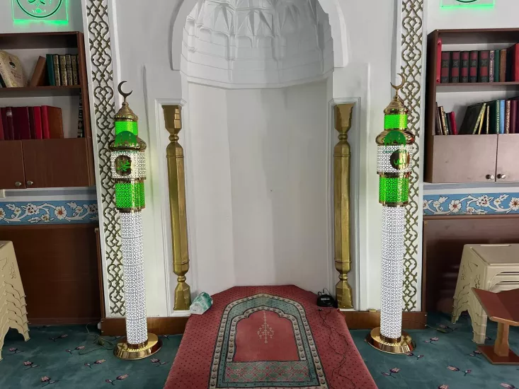 YEŞİL  ÖZEL SELÇUKLU CAMİ ŞAMDANI