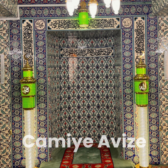 Özel%20Lüks%203’lü%20Yeşil%20Cami%20Şamdan%20Seti