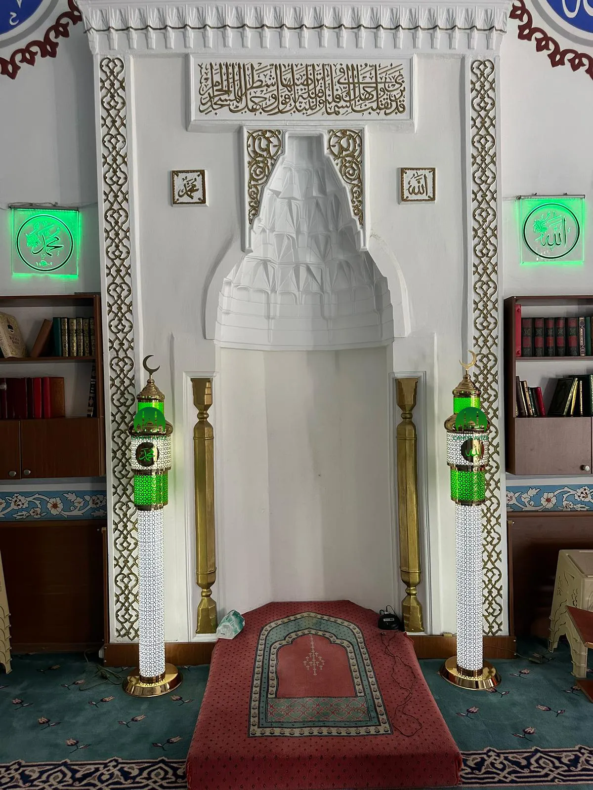 YEŞİL%20%20ÖZEL%20SELÇUKLU%20CAMİ%20ŞAMDANI